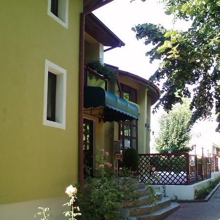 Pension Edelweiss Exterior photo