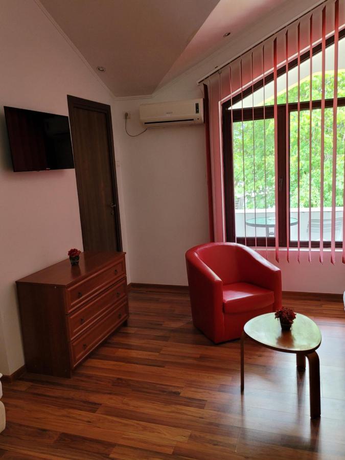 Pension Edelweiss Exterior photo